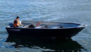 outboard multi-purpose work boat / aluminum