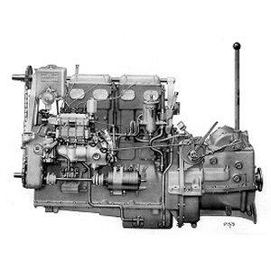 commercial engine / inboard / diesel / atmospheric