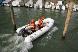 outboard inflatable boat / semi-rigid