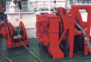 tugboat winch / towing / hydraulic drive / single-drum