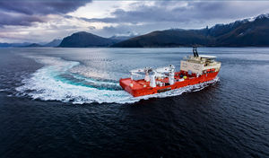 offshore support vessel / construction vessel