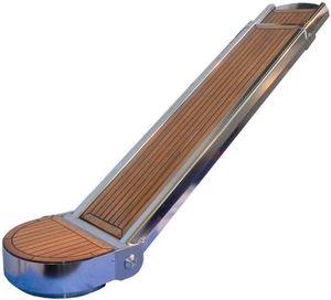 boat gangways / telescopic / self-supporting / rotating