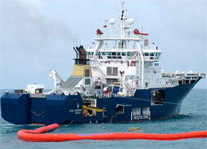 pollution control boom / floating / sheltered waters / self-inflating