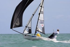 double-handed sailing dinghy / regatta / asymmetric spinnaker / single-trapeze