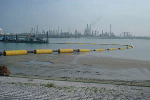 pipeline float