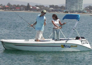 outboard small boat / foldable