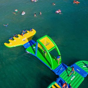 mattress water toy / inflatable