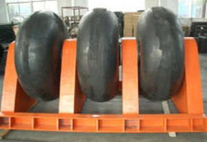 harbor fender / pier / wheel