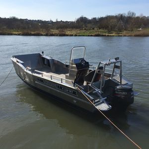 utility boat / outboard / aluminum