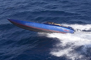 inboard runabout / dual-console / offshore / with cabin