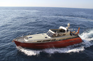 cruising motor-yacht / soft-top / steel / aluminum