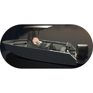 outboard center console boat / center console / open / sport-fishing