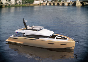 inboard express cruiser / displacement hull / flybridge / fast