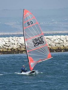 single-handed sailing dinghy / regatta / Byte