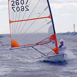 single-handed sailing dinghy / regatta / Byte