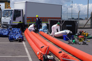 liquid tank / temporary storage / bendable