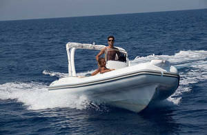 outboard inflatable boat / semi-rigid / center console / 12-person max.