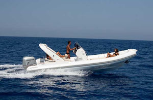 outboard inflatable boat / semi-rigid / center console / 18-person max.
