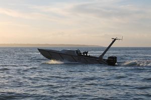 patrol marine drone / autonomous / monohull
