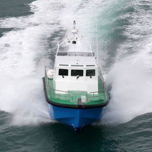 patrol boat / inboard waterjet