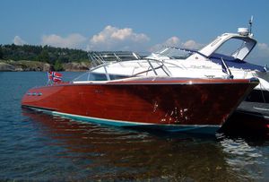 classic runabout / inboard / sterndrive / wooden