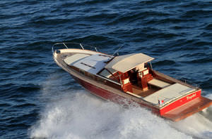 inboard express cruiser / open / sport / classic