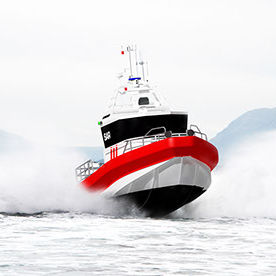 inboard rescue boat / aluminum / with enclosed cockpit / hydro-jet
