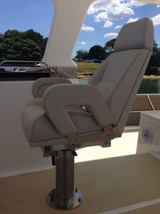 helm seat / for boats / for yachts / with armrests