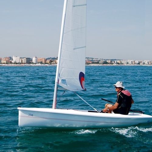 single-handed sailing dinghy : cat boat X 14' CNA Cantiere Nautico