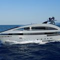 Aluminium luxury yacht / displacement / tri-deck / custom-made - OCEANS