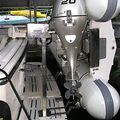 boats davit / telescopic / and rotary operated - MARQ 8 TL