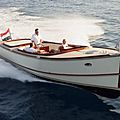 classic center console boat / with cabin - 11 OPEN