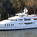 composite luxury yacht / tri-deck - AGHASSI 145'