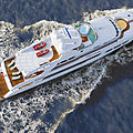 composite luxury yacht / tri-deck / custom-made - PRIMADONNA 160'