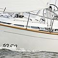 cruising sailboat / center cockpit - C 1050