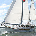 cruising sailboat / motorsailer - 331