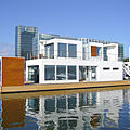 floating house - VILLA HELMI