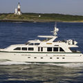 flybridge luxury yacht / semi-custom - LADY PAT