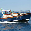 in-board cabin-cruiser / motor-boats classic - 7 HALF CABIN