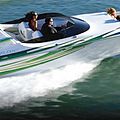 in-board runabout / bow-rider / offshore / with cabin - 25 RAGE