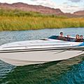 in-board runabout / offshore / with cabin - 28 HEAT