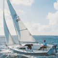 sailboat day-sailer with cabin / serial - 22 CAPRI