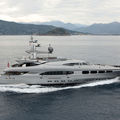 steel luxury yacht / displacement - STREAMLINE