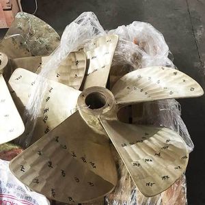 hélice para navio / de passo fixo / com linha de eixo / 5 pás