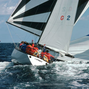 monocasco / de regata oceânica / gurupés / sob medida