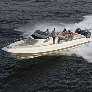 barco inflável com motor de popa / trimotor / semirrígido / com console central