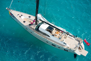 iate à vela de cruzeiro / de regata / com deck saloon / 4 cabines