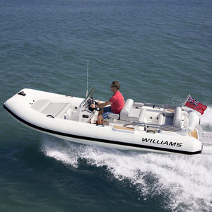 barco inflável hidrojato / a diesel / semirrígido / com console central
