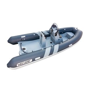 barco inflável com motor de popa / semirrígido / com console central / máx. 9 pessoas