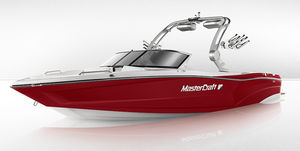 lancha de proa aberta com motor de centro / bowrider / com console dupla / de wakeboard